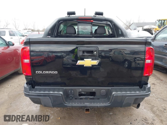 2018 Chevrolet Colorado 4WD ZR2 with VIN 1GCPTEE1XJ1150987, listed as a IAAI auction lot 41866089 with 1 mi miles. Bid and sale history available at carsss.com. Image 17.