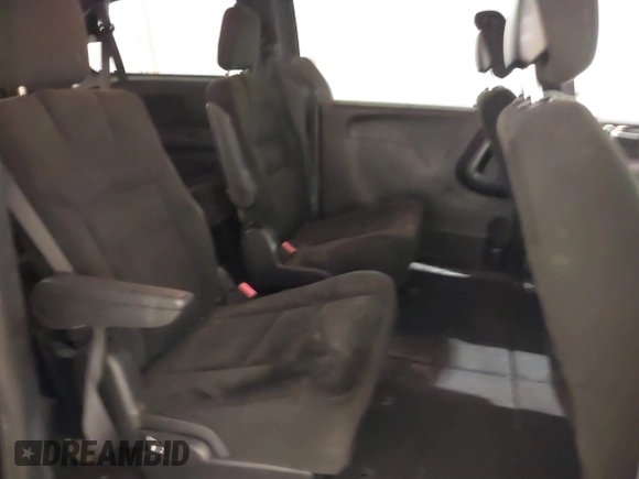 2016 Dodge Grand Caravan SE with VIN 2C4RDGBGXGR219689, listed as a IAAI auction lot 41675960 with 112,045 mi miles and . Bid and sale history available at DreamBid. Image 8.