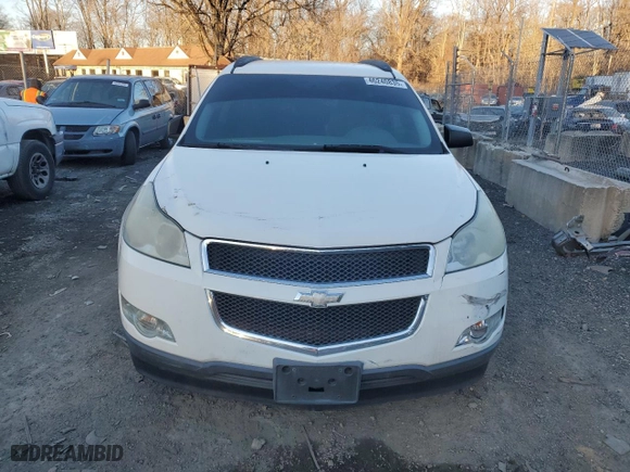 2010 Chevrolet Traverse LS with VIN 1GNLREED1AJ236350, listed as a Copart auction lot 46240835 with 0 mi miles and Salvage Title. Bid and sale history available at carsss.com. Image 5.