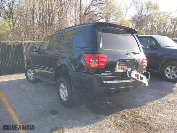 2001 Toyota Sequoia Limited with VIN 5TDBT48A51S020330, listed as a IAAI auction lot 41914917 with 276,826 mi miles. Bid and sale history available at carsss.com. Image 3.