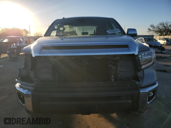 2018 Toyota Tundra 2WD SR5 with VIN 5TFFY5F16JX237455, listed as a Copart auction lot 84060504 with 105,034 mi miles and Salvage Title. Bid and sale history available at carsss.com. Image 5.