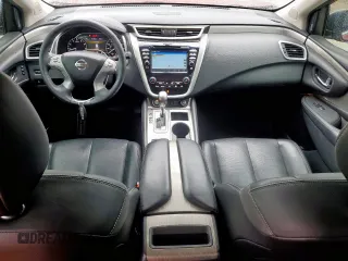 2018 Nissan Murano SV z VIN 5N1AZ2MG2JN188209, wystawiony jako Copart lot #51116065 z przebiegiem 104 015 mil mil oraz Szkoda całkowita • Salvage title. Historia ofert i sprzedaży dostępna na DreamBid. Obrazek 8.