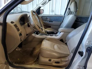 2007 Mercury Mariner Premier с VIN 4M2CU971X7KJ03424, выставлен на аукционе Copart как лот 51340895 с пробегом 185 576 миль миль и На запчасти • Non repairable. История ставок и продаж доступна на DreamBid. Изображение 7.