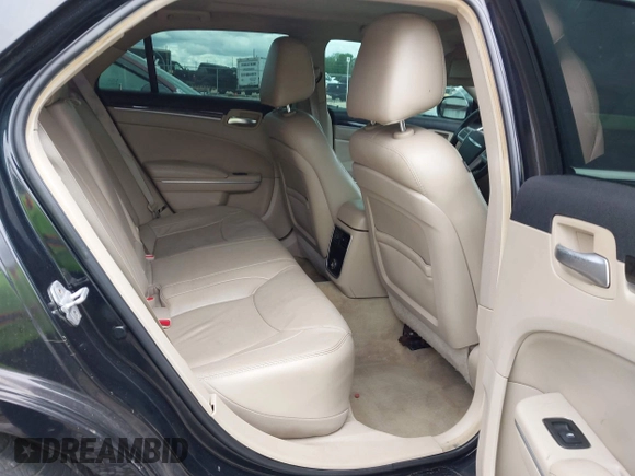 2013 Chrysler 300 with VIN 2C3CCAAG8DH515050, listed as a IAAI auction lot 41905134 with 137,837 mi miles. Bid and sale history available at carsss.com. Image 8.