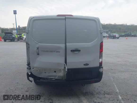 2020 Ford Transit Cargo с VIN 1FTBR1Y84LKA03622, выставлен на аукционе IAAI как лот 41966900 с пробегом 117 059 миль миль и . История ставок и продаж доступна на DreamBid. Изображение 16.