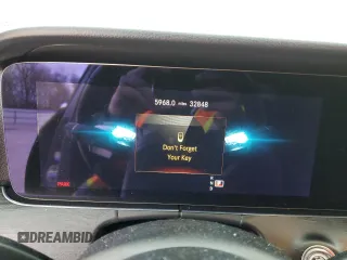 2021 Mercedes-Benz E 350 z VIN W1KZF8DB5MA892977, wystawiony jako Copart lot #48360735 z przebiegiem 32 848 mil mil oraz Szkoda całkowita • Salvage title. Historia ofert i sprzedaży dostępna na DreamBid. Obrazek 9.