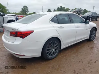 2015 Acura TLX V6 Tech with VIN 19UUB2F55FA024728, listed as a IAAI auction lot 41933939 with 185,413 mi miles. Bid and sale history available at carsss.com. Image 4.