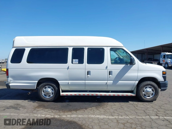 2008 Ford Econoline Cargo Commercial with VIN 1FTNS24W48DB56945, listed as a IAAI auction lot 42520468 with 97,068 mi miles and . Bid and sale history available at DreamBid. Image 13.