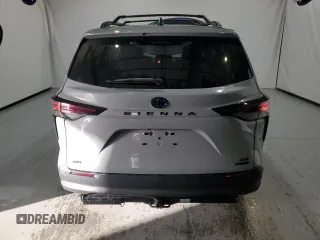 2024 Toyota Sienna LE with VIN 5TDCSKFC1RS139259, listed as a Copart auction lot 77890494 with 892 mi miles and Clean Title. Bid and sale history available at carsss.com. Image 6.