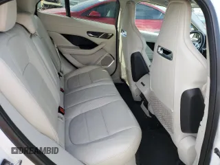 2019 Jaguar I-Pace HSE z VIN SADHD2S15K1F76180, wystawiony jako Copart lot #71245893 z przebiegiem 24 132 mil mil oraz . Historia ofert i sprzedaży dostępna na DreamBid. Obrazek 11.