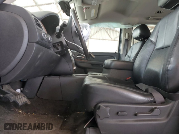 2012 Chevrolet Suburban LT with VIN 1GNSKJE77CR224789, listed as a Copart auction lot 63944485 with 228,477 mi miles and Salvage title. Bid and sale history available at DreamBid. Image 7.