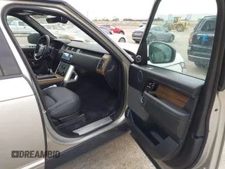 2019 Land Rover Range Rover HSE с VIN SALGS2SV2KA550061, выставлен на аукционе IAAI как лот 42257187 с пробегом 73 536 миль миль и . История ставок и продаж доступна на DreamBid. Изображение 5.