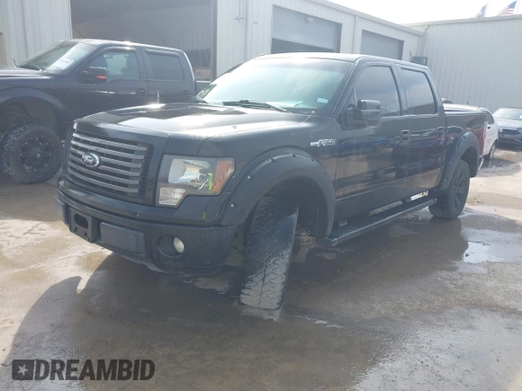 2012 Ford F-150 XL z VIN 1FTFW1CF2CFB42091, wystawiony jako IAAI lot #42258029 z przebiegiem 230 391 mil mil oraz . Historia ofert i sprzedaży dostępna na DreamBid. Obrazek 17.