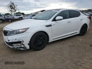 2013 Kia Optima Hybrid LX with VIN KNAGM4AD5D5057778, listed as a Copart auction lot 82169854 with 175,954 mi miles and Salvage Title. Bid and sale history available at carsss.com. Image 1.