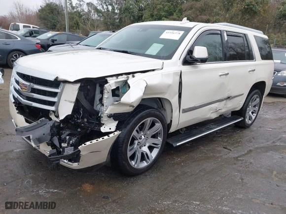 2015 Cadillac Escalade Premium with VIN 1GYS4NKJ9FR547587, listed as a IAAI auction lot 41556378 with 155,038 mi miles. Bid and sale history available at carsss.com. Image 17.
