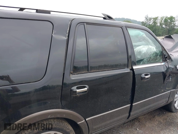 2016 Ford Expedition XLT с VIN 1FMJU1JT3GEF44525, выставлен на аукционе IAAI как лот 42695045 с пробегом 96 698 миль миль и . История ставок и продаж доступна на DreamBid. Изображение 19.