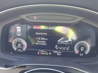 2024 Audi A6 Premium z VIN WAUD3BF23RN039157, wystawiony jako IAAI lot #42027973 z przebiegiem 11 331 mil mil oraz . Historia ofert i sprzedaży dostępna na DreamBid. Obrazek 7.