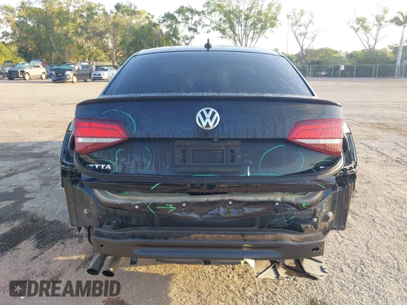 2016 Volkswagen Jetta Sport z VIN 3VWD17AJ5GM335337, wystawiony jako IAAI lot #42081987 z przebiegiem 93 215 mil mil oraz . Historia ofert i sprzedaży dostępna na DreamBid. Obrazek 17.