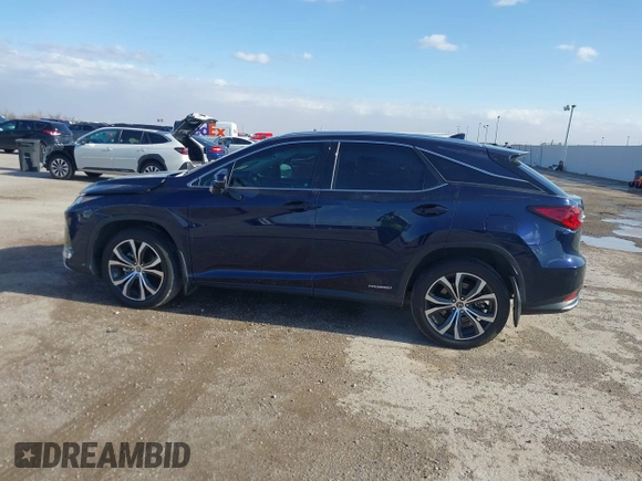 2022 Lexus RX with VIN 2T2HGMDA8NC083727, listed as a IAAI auction lot 41719989 with 39,666 mi miles. Bid and sale history available at carsss.com. Image 14.