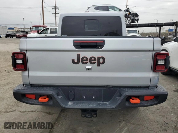 2023 Jeep Gladiator Mojave z VIN 1C6JJTEG9PL587727, wystawiony jako Copart lot #66034185 z przebiegiem 28 776 mil mil oraz Szkoda całkowita • Salvage title. Historia ofert i sprzedaży dostępna na DreamBid. Obrazek 6.