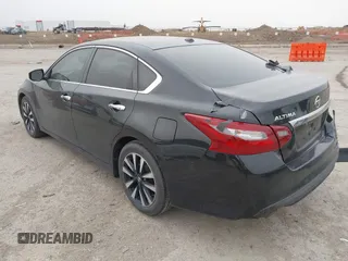 2018 Nissan Altima SR with VIN 1N4AL3APXJC156643, listed as a IAAI auction lot 41723175 with 144,368 mi miles and . Bid and sale history available at carsss.com. Image 3.