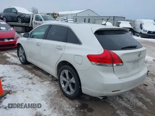 2010 Toyota Venza with VIN 4T3BK3BBXAU042210, listed as a IAAI auction lot 41281029 with 172,930 mi miles and . Bid and sale history available at carsss.com. Image 3.