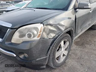 2011 GMC Acadia SLT2 with VIN 1GKKVSED0BJ186593, listed as a IAAI auction lot 41223398 with 253,411 mi miles. Bid and sale history available at carsss.com. Image 6.