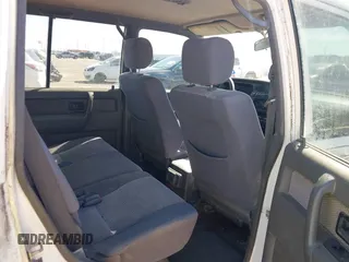 1998 Isuzu Trooper S with VIN JACDJ58X0W7913434, listed as a IAAI auction lot 41690061 with 208,306 mi miles and . Bid and sale history available at DreamBid. Image 8.