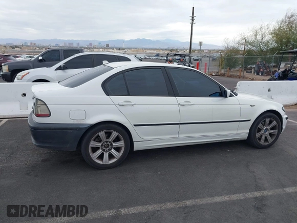 2004 BMW 3 Series 325i with VIN WBAET37444NJ45412, listed as a IAAI auction lot 41766838 with 1 mi miles. Bid and sale history available at carsss.com. Image 12.