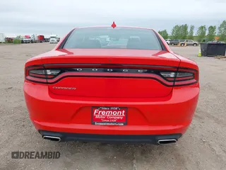 2023 Dodge Charger SXT z VIN 2C3CDXBGXPH511066, wystawiony jako IAAI lot #42403542 z przebiegiem 59 101 mil mil oraz . Historia ofert i sprzedaży dostępna na DreamBid. Obrazek 17.