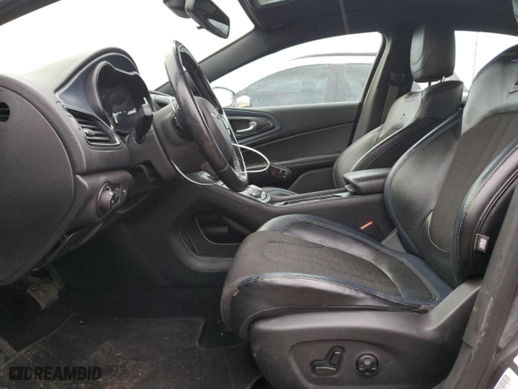 2015 Chrysler 200 S with VIN 1C3CCCBG3FN517941, listed as a Copart auction lot 85463664 with 0 mi miles and Salvage Title. Bid and sale history available at carsss.com. Image 7.