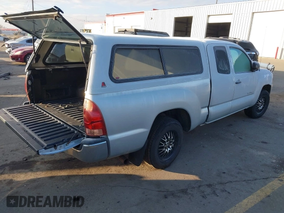 2007 Toyota Tacoma with VIN 5TETX22N87Z432956, listed as a IAAI auction lot 41361225 with 147,579 mi miles and . Bid and sale history available at DreamBid. Image 4.