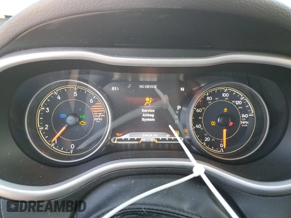 2018 Jeep Cherokee Trailhawk with VIN 1C4PJMBB1JD549783, listed as a Copart auction lot 77056883 with 84,404 mi miles and Non repairable. Bid and sale history available at DreamBid. Image 9.