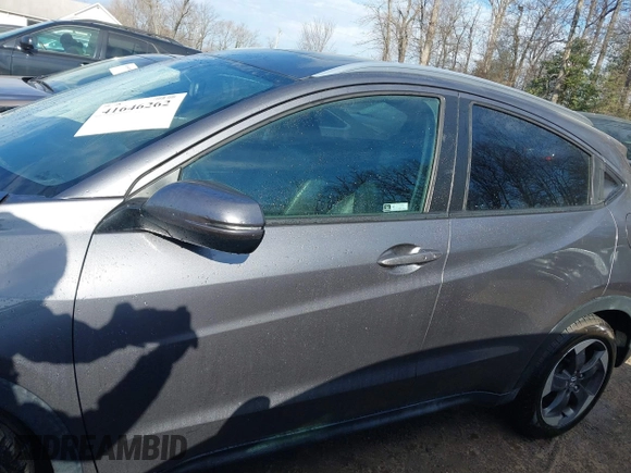 2018 Honda HR-V EX-L Navi with VIN 3CZRU5H76JM716971, listed as a IAAI auction lot 41646262 with 60,742 mi miles. Bid and sale history available at carsss.com. Image 14.