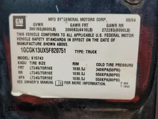 2005 Chevrolet Silverado 1500HD LT z VIN 1GCGK13UX5F820751, wystawiony jako Copart lot #57656495 z przebiegiem 246 321 mil mil oraz Czysty tytuł • Clean title. Historia ofert i sprzedaży dostępna na DreamBid. Obrazek 12.