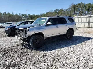 2022 Toyota 4Runner SR5 Premium with VIN JTENU5JR1N5983670, listed as a Copart auction lot 48740885 with 46,445 mi miles and Salvage Title. Bid and sale history available at carsss.com. Image 15.