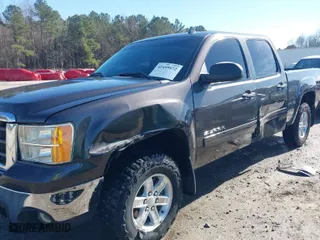 2011 GMC Sierra 1500 SLE with VIN 3GTP1VE06BG207203, listed as a IAAI auction lot 41495972 with 151,239 mi miles. Bid and sale history available at carsss.com. Image 6.