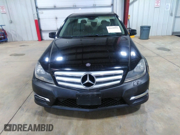 2013 Mercedes-Benz C-Class C 300 Sport with VIN WDDGF8AB7DR262326, listed as a IAAI auction lot 42139594 with 111,646 mi miles. Bid and sale history available at carsss.com. Image 12.