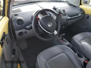2006 Volkswagen New Beetle Coupe with VIN 3VWRR31C56M401716, listed as a Copart auction lot 78274844 with 185,514 mi miles and Salvage Title. Bid and sale history available at carsss.com. Image 8.