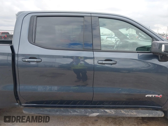 2021 GMC Sierra 1500 AT4 with VIN 1GTP9EED1MZ441456, listed as a IAAI auction lot 40252175 with 23,649 mi miles. Bid and sale history available at carsss.com. Image 13.