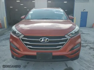 2016 Hyundai Tucson SE with VIN KM8J33A44GU195355, listed as a Copart auction lot 46637055 with 118,761 mi miles and Clean Title. Bid and sale history available at carsss.com. Image 5.