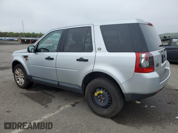 2008 Land Rover LR2 SE with VIN SALFS24NX8H021613, listed as a Copart auction lot 57171825 with 114,236 mi miles and Clean title. Bid and sale history available at DreamBid. Image 2.