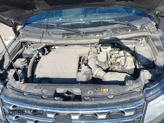 2017 Ford Explorer XLT z VIN 1FM5K8D89HGA43961, wystawiony jako IAAI lot #42174785 z przebiegiem 104 435 mil mil oraz . Historia ofert i sprzedaży dostępna na DreamBid. Obrazek 10.