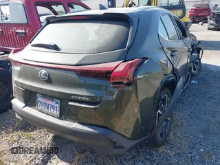 2024 Lexus UX 250h с VIN JTHX6JBH7R2166165, выставлен на аукционе IAAI как лот 42323215 с пробегом 47 518 миль миль и . История ставок и продаж доступна на DreamBid. Изображение 15.