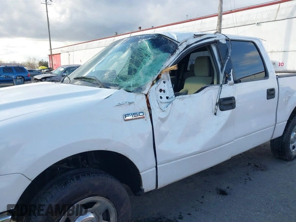 2008 Ford F-150 XLT with VIN 1FTPW14588FB26446, listed as a IAAI auction lot 41536069 with 211,248 mi miles. Bid and sale history available at carsss.com. Image 6.