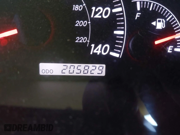 2005 Toyota Camry LE with VIN JTDBF30K650165746, listed as a IAAI auction lot 42066944 with 205,829 mi miles and . Bid and sale history available at DreamBid. Image 15.