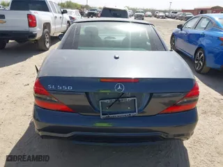 2009 Mercedes-Benz SL-Class V8 with VIN WDBSK71F39F155438, listed as a IAAI auction lot 41835926 with 1 mi miles. Bid and sale history available at carsss.com. Image 17.