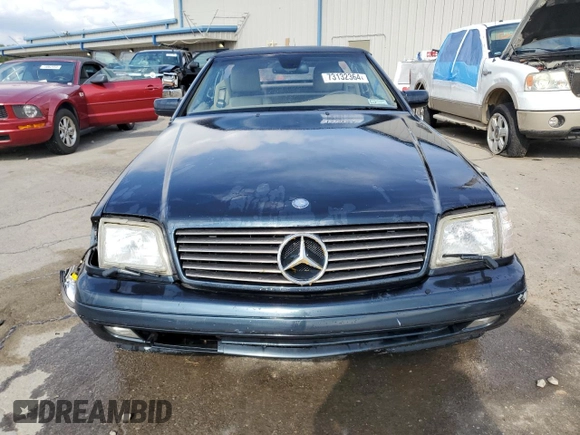 1998 Mercedes-Benz SL-Class with VIN WDBFA67F7WF165259, listed as a Copart auction lot 73132364 with 99,948 mi miles and Salvage Title. Bid and sale history available at carsss.com. Image 5.