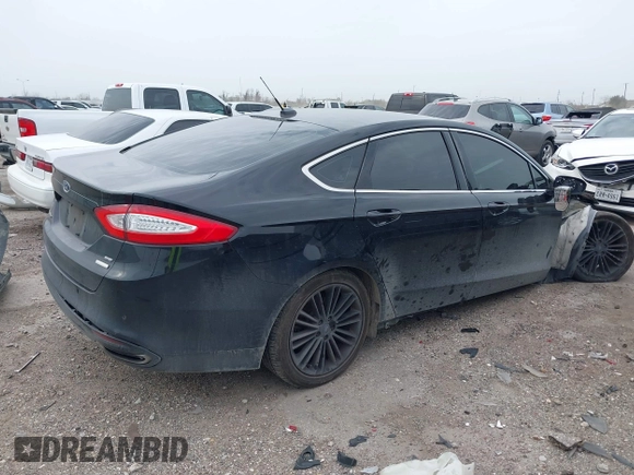 2016 Ford Fusion SE with VIN 3FA6P0H96GR327785, listed as a IAAI auction lot 41744268 with 261,319 mi miles and . Bid and sale history available at carsss.com. Image 4.