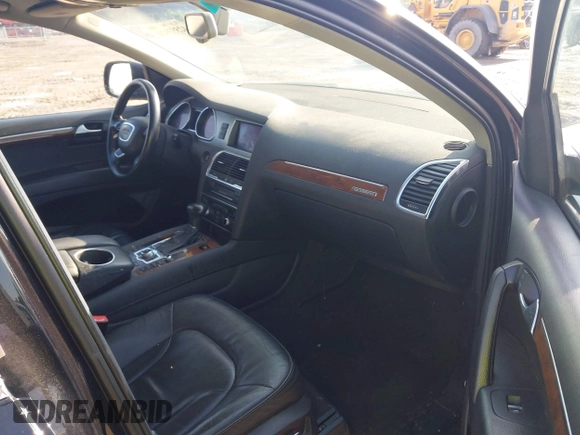 2012 Audi Q7 Premium Plus with VIN WA1LMAFE5CD007270, listed as a IAAI auction lot 42553924 with 187,890 mi miles and . Bid and sale history available at DreamBid. Image 5.